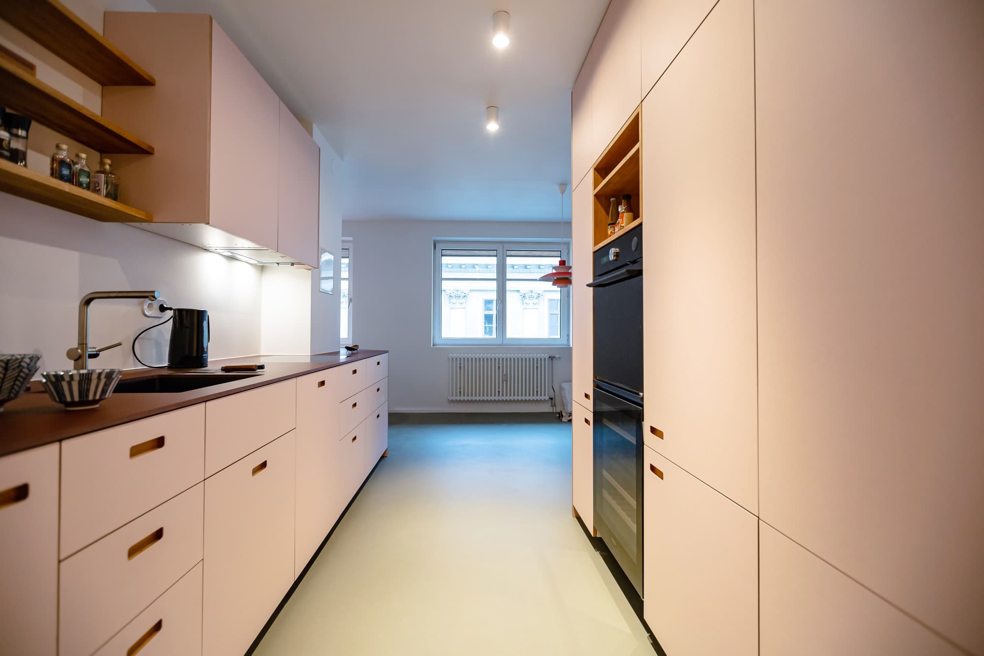 Küche im Altbau Wien modernisieren: So geht’s ohne Komplettumbau