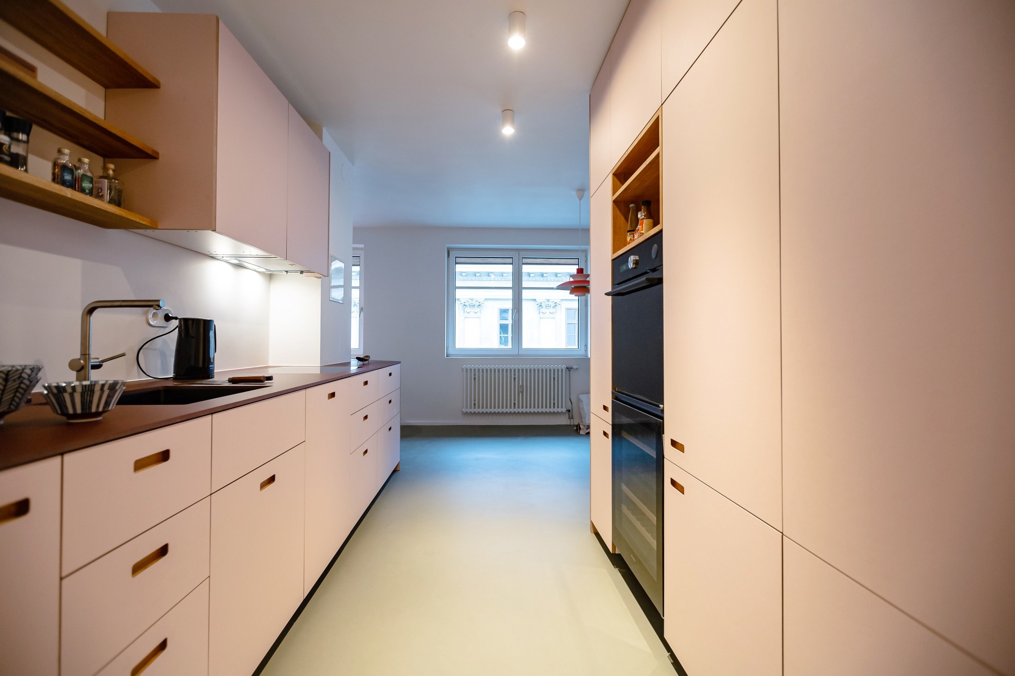 Küche im Altbau Wien modernisieren: So geht’s ohne Komplettumbau